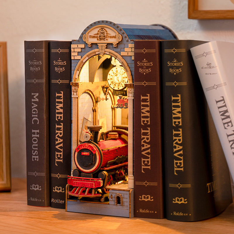 3D Wooden Puzzle Illuminated Book Spine